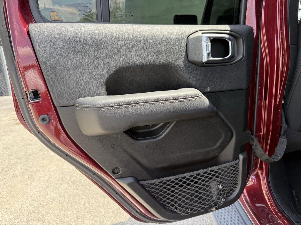 used 2021 Jeep Gladiator car, priced at $27,500