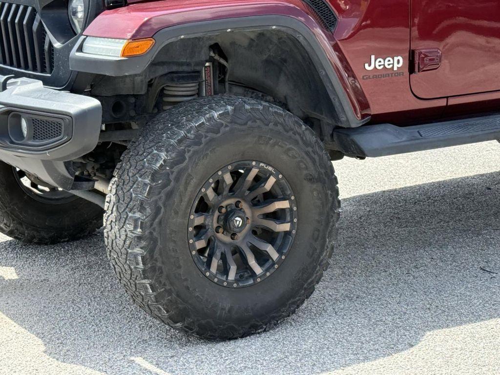 used 2021 Jeep Gladiator car, priced at $27,500