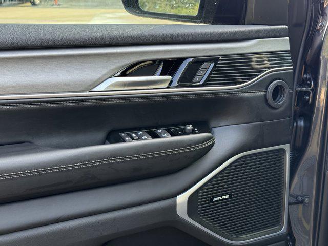 new 2025 Jeep Wagoneer L car, priced at $77,500