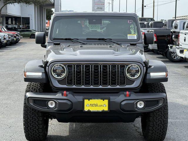 new 2025 Jeep Wrangler car, priced at $49,074