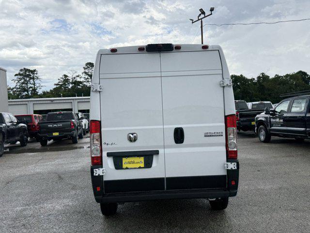 new 2025 Ram ProMaster 2500 car, priced at $45,107