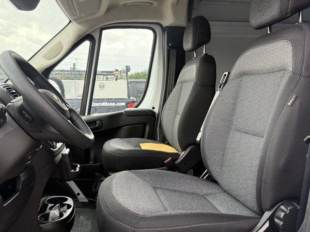 new 2025 Ram ProMaster 2500 car, priced at $45,107