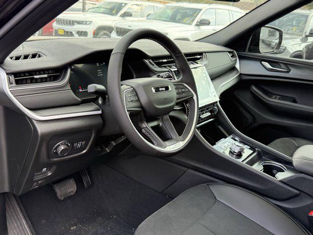 new 2025 Jeep Grand Cherokee car, priced at $40,630