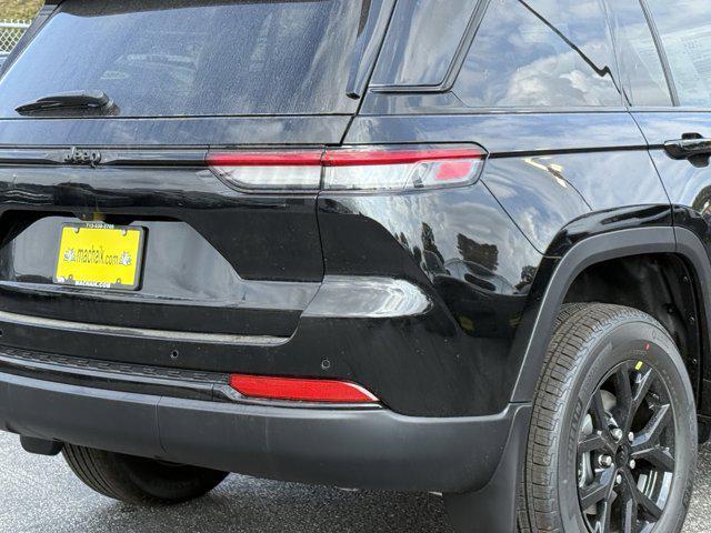 new 2025 Jeep Grand Cherokee car, priced at $40,630