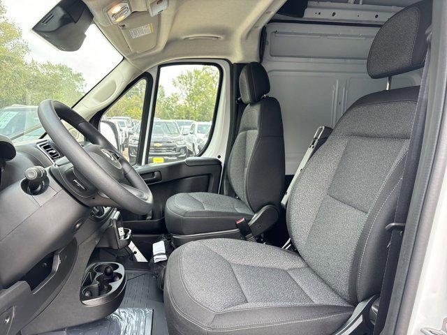 new 2025 Ram ProMaster 2500 car, priced at $49,056