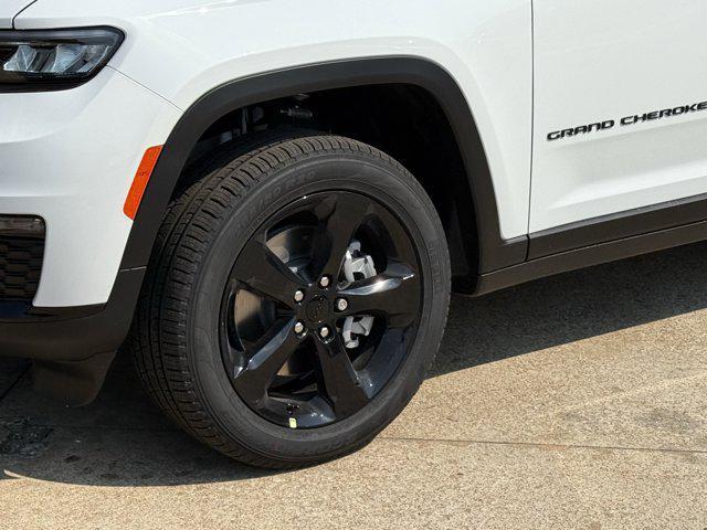 new 2025 Jeep Grand Cherokee L car, priced at $42,374