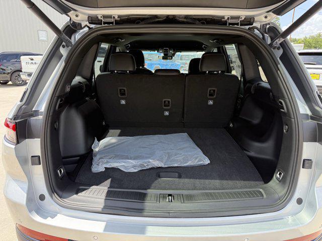 new 2025 Jeep Grand Cherokee car, priced at $39,378