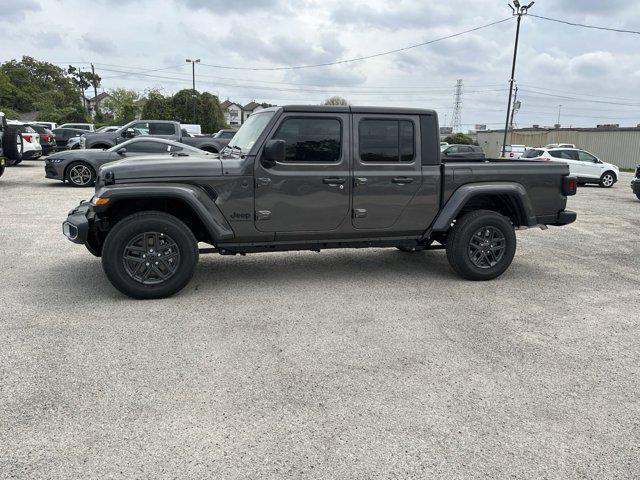 new 2024 Jeep Gladiator car, priced at $32,624