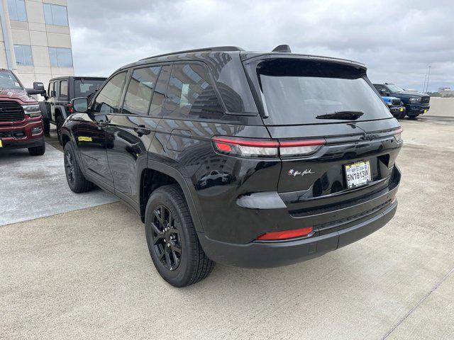 new 2024 Jeep Grand Cherokee car, priced at $36,908