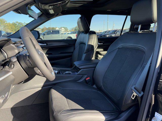 new 2025 Jeep Grand Cherokee L car, priced at $35,684