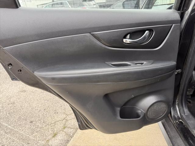 used 2017 Nissan Rogue car