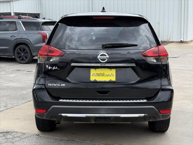 used 2017 Nissan Rogue car
