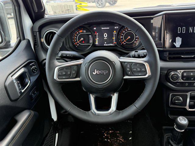 new 2025 Jeep Wrangler car, priced at $47,695