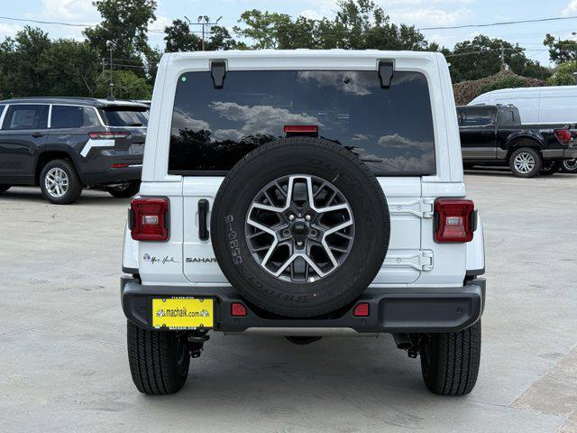new 2025 Jeep Wrangler car, priced at $47,695