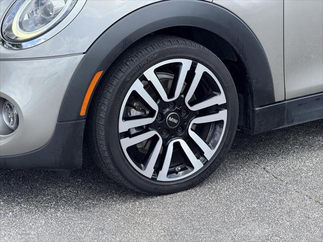 used 2021 MINI Hardtop car, priced at $23,000