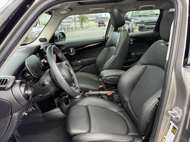 used 2021 MINI Hardtop car, priced at $23,000