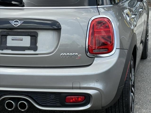 used 2021 MINI Hardtop car, priced at $23,000