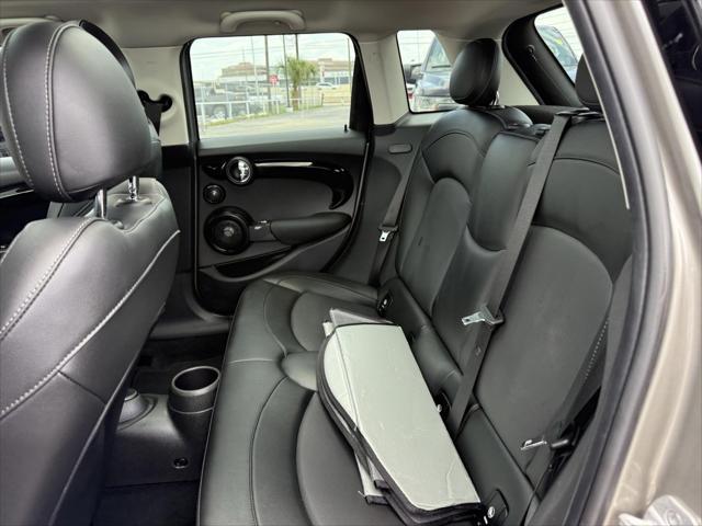 used 2021 MINI Hardtop car, priced at $23,000