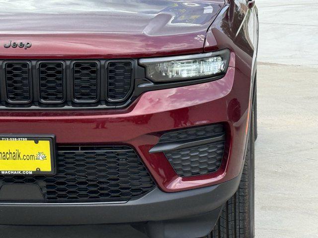 new 2025 Jeep Grand Cherokee car, priced at $35,905