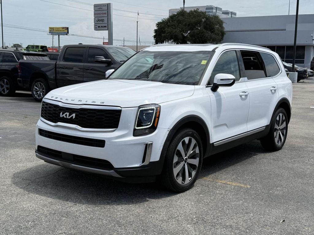 used 2022 Kia Telluride car, priced at $32,000