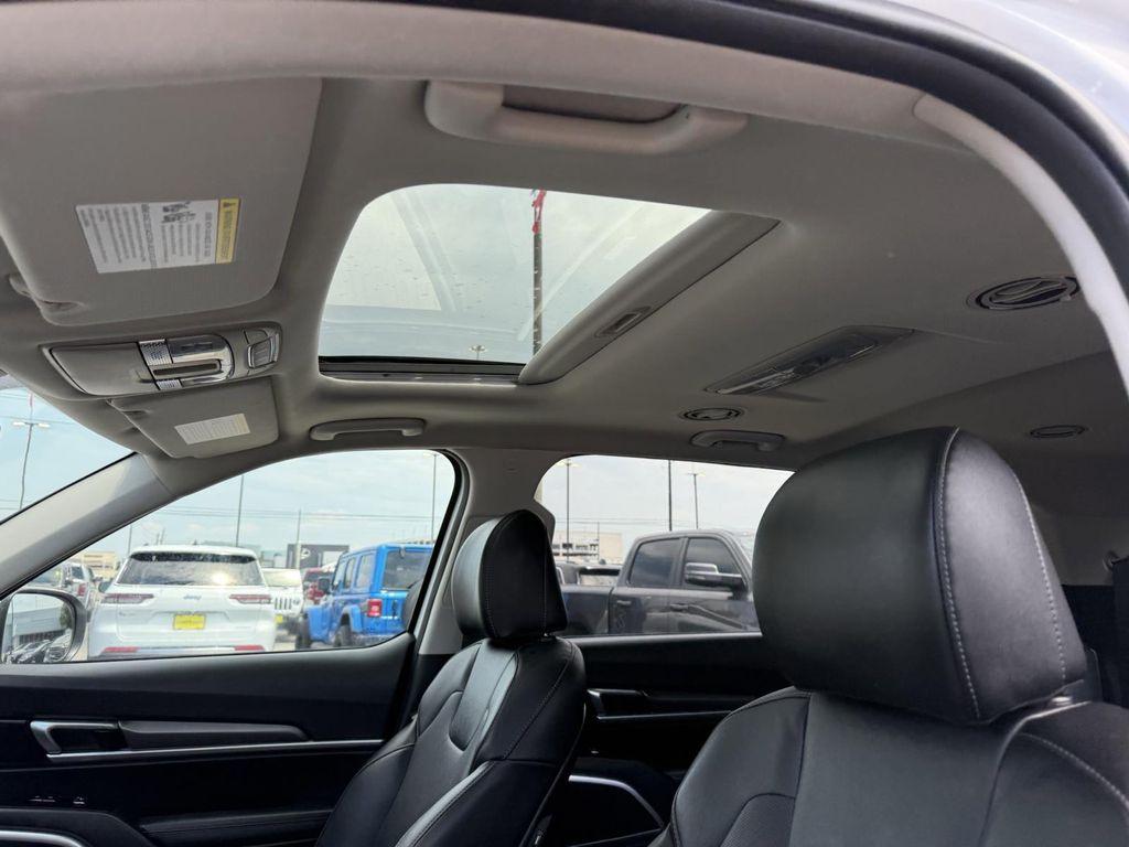 used 2022 Kia Telluride car, priced at $32,000