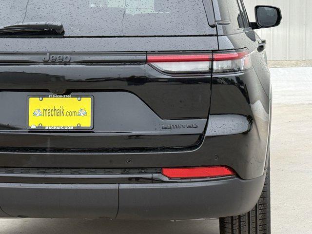 new 2025 Jeep Grand Cherokee car, priced at $39,097