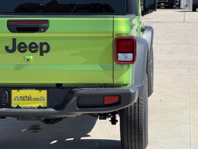 new 2025 Jeep Gladiator car, priced at $38,408