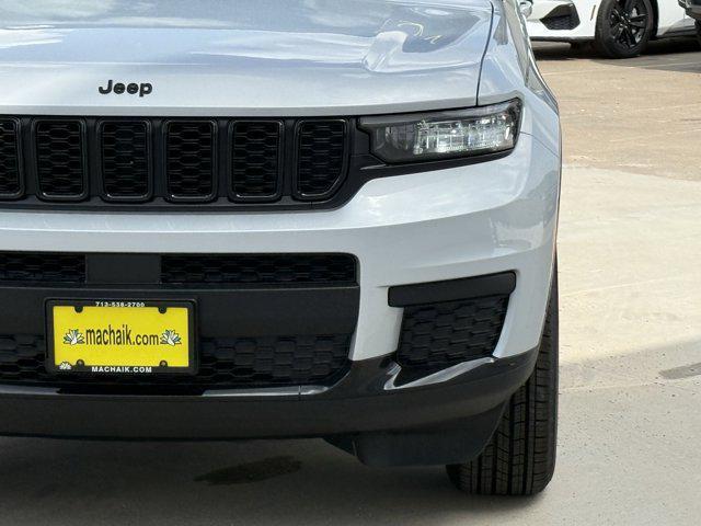 new 2025 Jeep Grand Cherokee L car, priced at $37,985