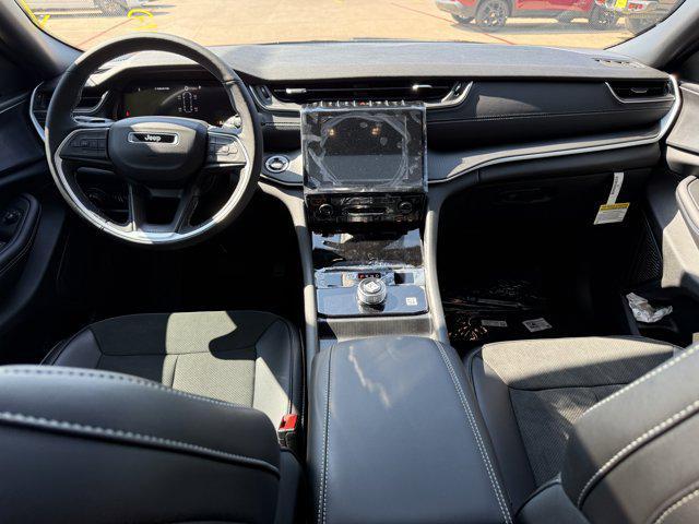 new 2025 Jeep Grand Cherokee L car, priced at $41,285