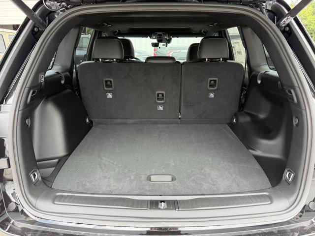 new 2025 Jeep Grand Cherokee car, priced at $35,535