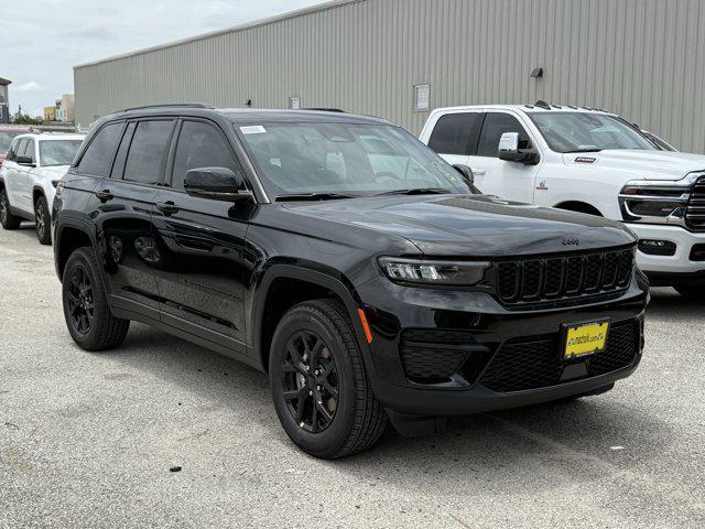 new 2025 Jeep Grand Cherokee car, priced at $35,535