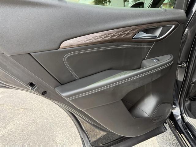 used 2022 Buick Envision car, priced at $24,700