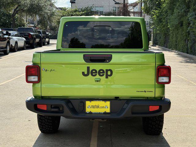 new 2025 Jeep Gladiator car, priced at $41,721