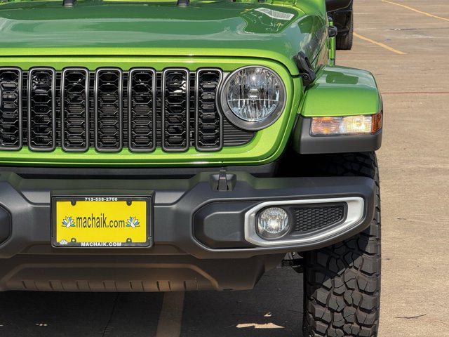 new 2025 Jeep Gladiator car, priced at $41,721