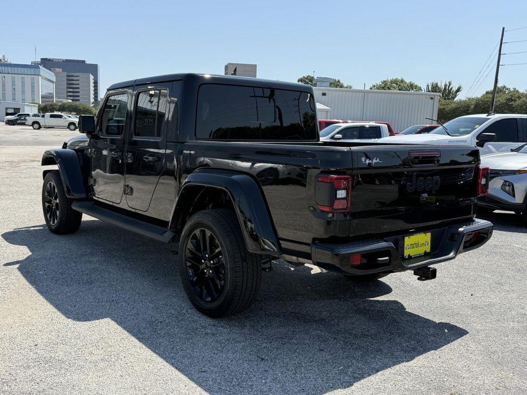 used 2023 Jeep Gladiator car, priced at $33,500
