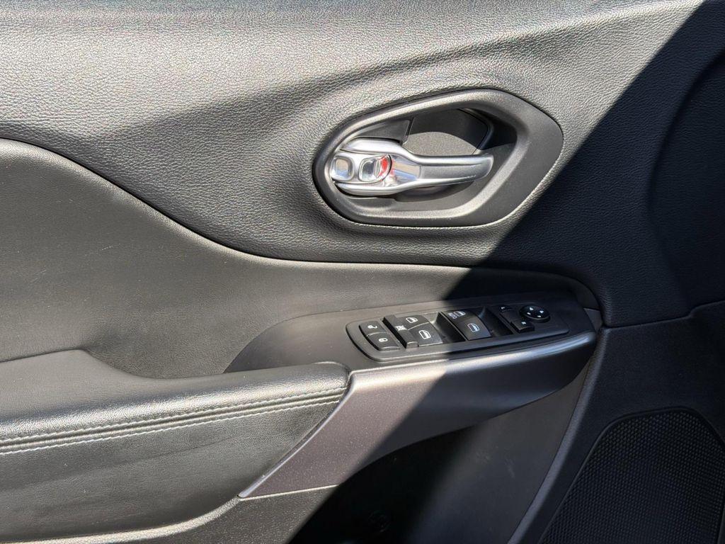 used 2019 Jeep Cherokee car, priced at $16,000