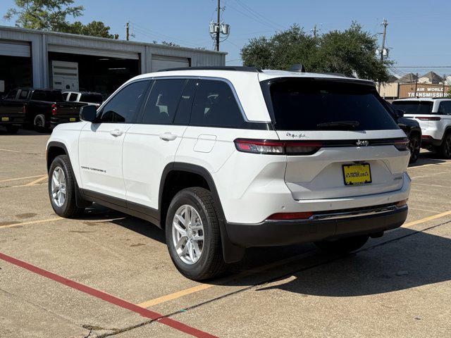 new 2025 Jeep Grand Cherokee car, priced at $34,299
