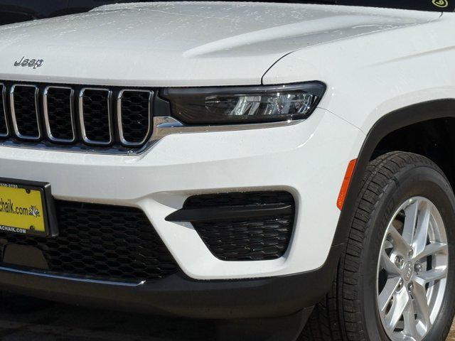 new 2025 Jeep Grand Cherokee car, priced at $34,299