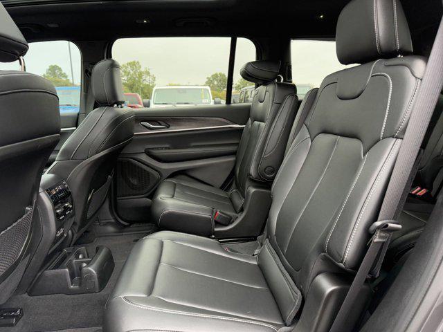 new 2024 Jeep Grand Cherokee L car, priced at $38,565