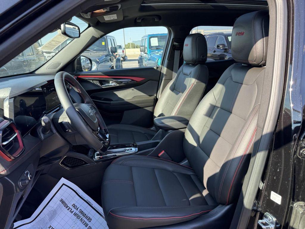 used 2025 Chevrolet TrailBlazer car, priced at $25,500