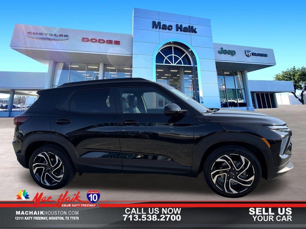 used 2025 Chevrolet TrailBlazer car, priced at $25,500