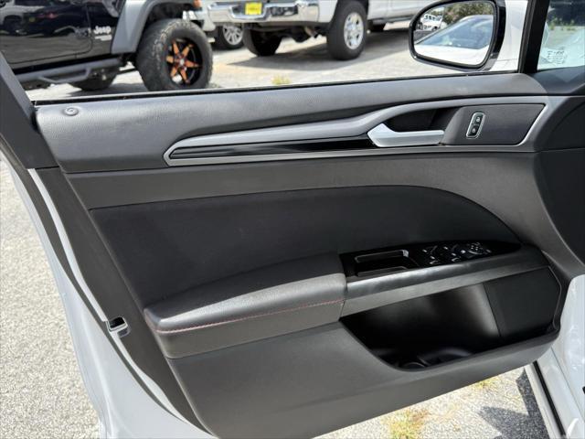 used 2016 Ford Fusion car