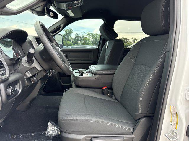 new 2025 Ram 3500 car, priced at $60,328