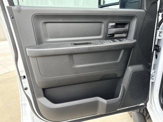 new 2025 Ram 3500 car, priced at $60,328