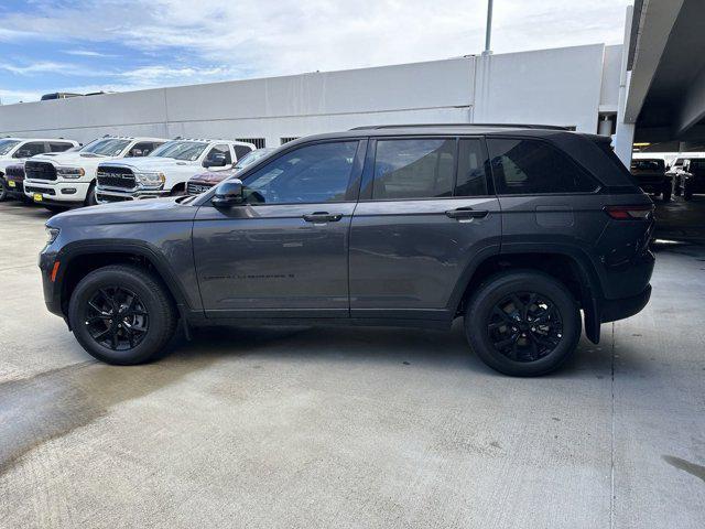 new 2024 Jeep Grand Cherokee car, priced at $34,184