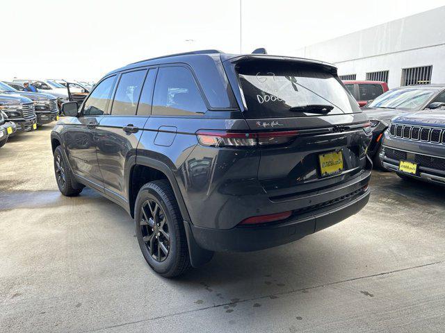 new 2024 Jeep Grand Cherokee car, priced at $34,184