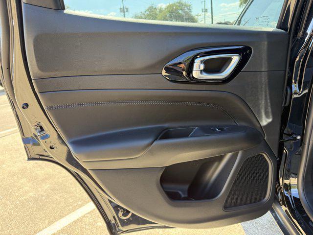 new 2026 Jeep Compass car, priced at $29,147