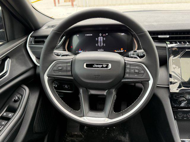 new 2025 Jeep Grand Cherokee car, priced at $35,863