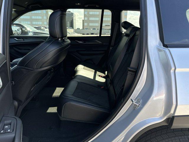 new 2024 Jeep Grand Cherokee car, priced at $36,066