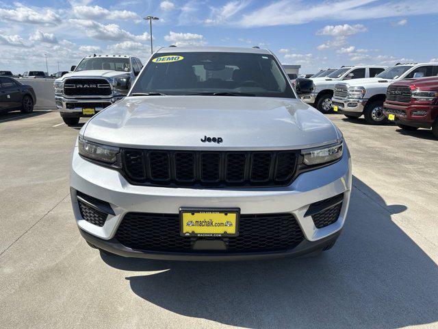 new 2024 Jeep Grand Cherokee car, priced at $36,066